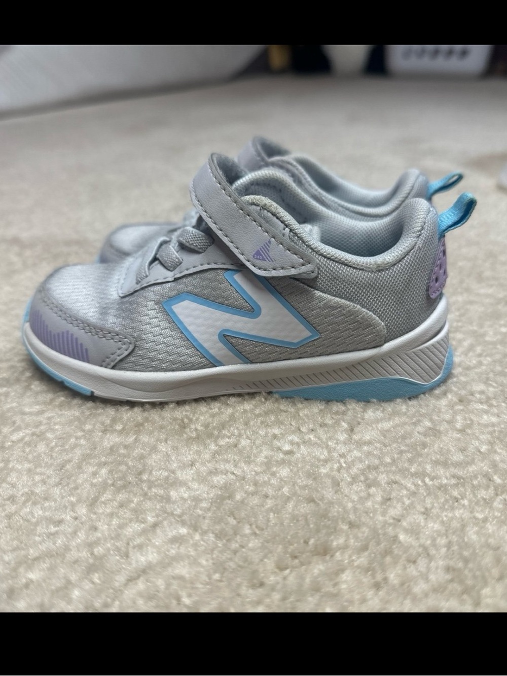 New Balance toddlers 7w shoes